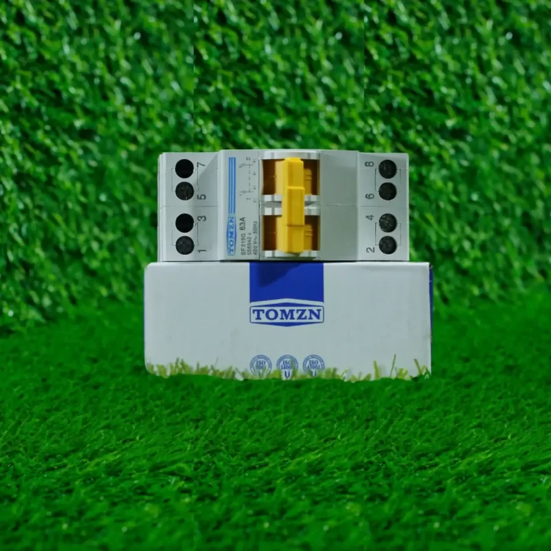Tomzn 2P 63A Manual Transfer Switch interlock handle view
