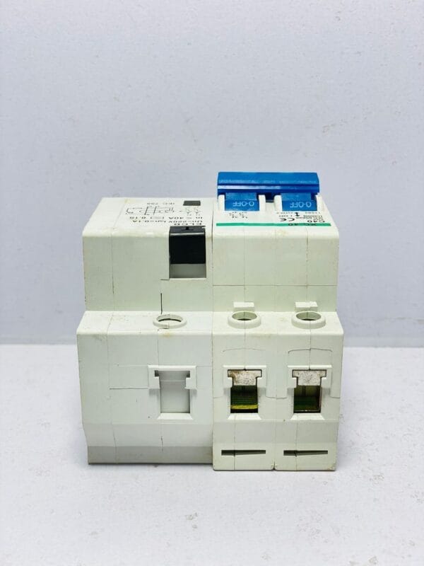 Schneider Vigi earth leakage protection device