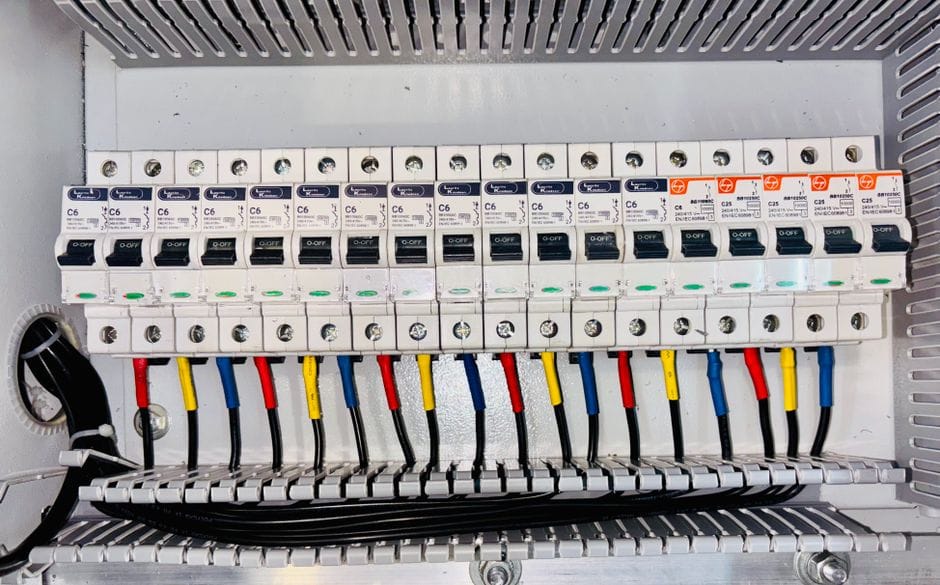What Size Changeover Switch Do You Need for Your Electrical Load?