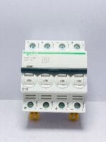 Schneider 4P DC breaker for solar PV